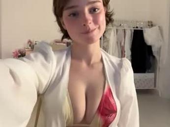 floret_joy webcam model stream image