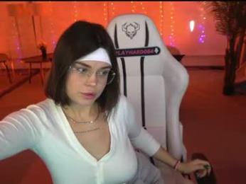 sweetdesiree_ webcam model stream image