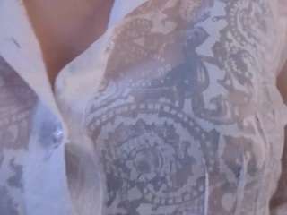 naomi-demio webcam preview
