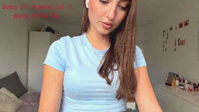 HeeBrittian webcam model stream image