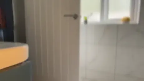 CloudyMuscleBeefy webcam model stream image