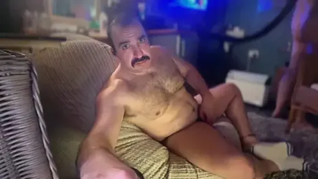 CloudyMuscleBeefy webcam model stream image