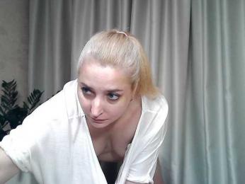 KickaIricka webcam model stream image