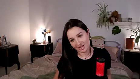 Lenas_Room webcam model stream image