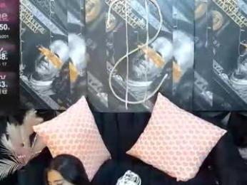 delilah_blazee webcam model stream image