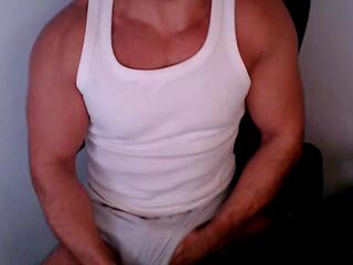 Beard Daddy webcam model stream image
