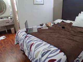 analleana webcam camsoda model stream image