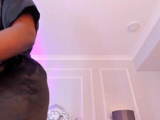 Iris Jones webcam model stream image