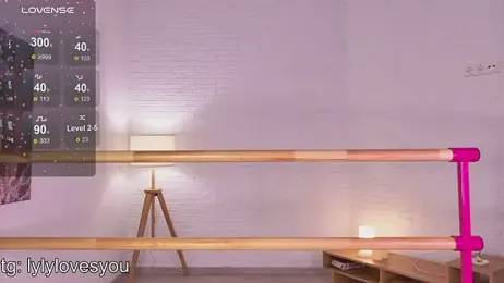 lylylovesyou webcam stripchat model stream image