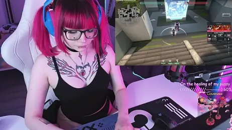 Yumi_Youkai webcam stripchat model stream image