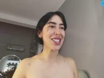 _gummies15 webcam model stream image