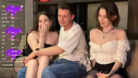 Three_Some_Dream webcam model stream image