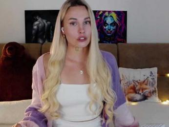 Kocmoc_Katerina webcam model stream image