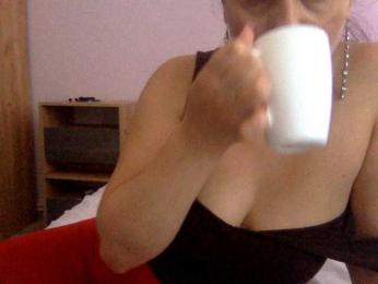 Anna86-2 webcam model stream image