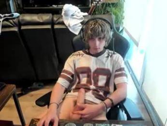 bashful4200 webcam model stream image