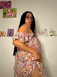 Annya-sweet webcam model stream image