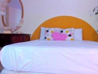 alinasimmons webcam model stream image