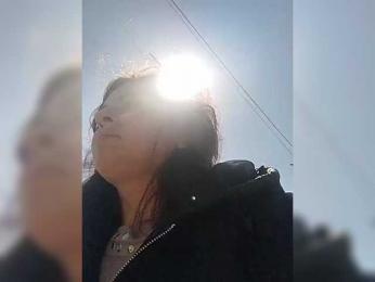 OpenGirl webcam model stream image