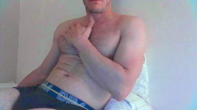 Inside_UrBrain webcam model stream image