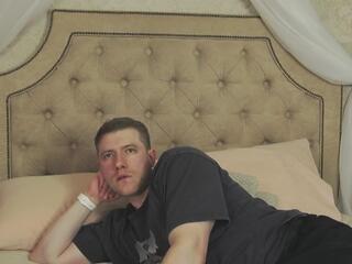Ethan Pinkman webcam model stream image
