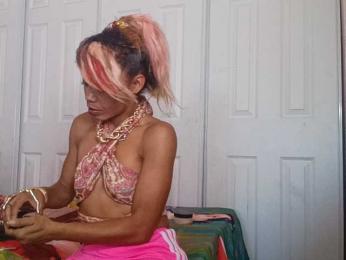 Dollyrose webcam model stream image
