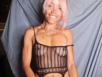 Dollyrose webcam model stream image