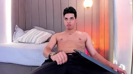 Benjamin_More webcam model stream image