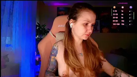 GoodWitch_ webcam model stream image