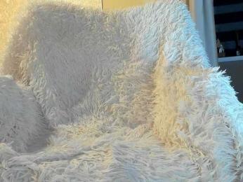 LovellyEmma webcam model stream image