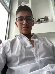 SalvadorFit webcam model stream image