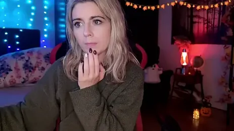 Lisaonthemoon webcam model stream image