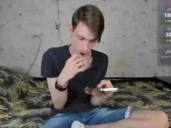 only_eric webcam model stream image