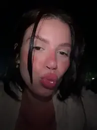 Rafaellaz webcam stripchat model stream image