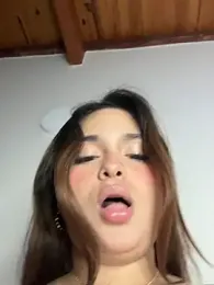 Sarasweet_sex webcam model stream image