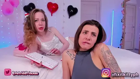 AstridHotty webcam model stream image