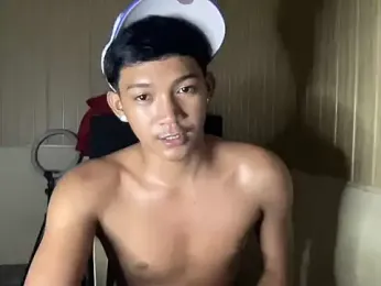 YourcumBoy77 webcam model stream image