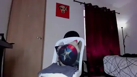 Cloudy_pigDude webcam model stream image