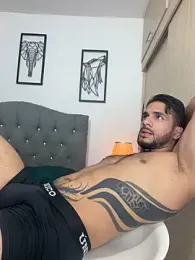 Maximiliano_ford webcam model stream image