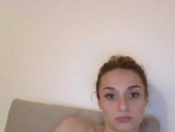 Anais8900 webcam model stream image