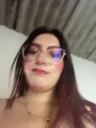 VioletPearson webcam model stream image