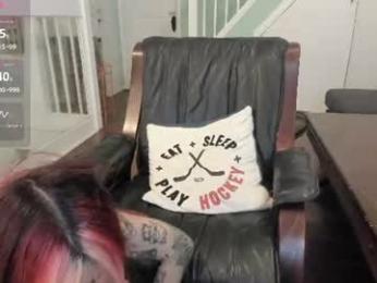 naugthymila3 webcam model stream image