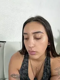 Hannahoff webcam model stream image