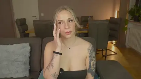 SweetBella95_ webcam model stream image