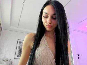 Ilariea-Girl webcam model stream image