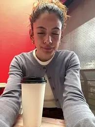 alana15 webcam stripchat model stream image