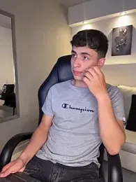 AdrianRinaldi webcam model stream image