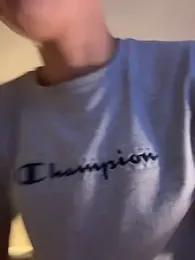 AdrianRinaldi webcam model stream image