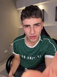 AdrianRinaldi webcam model stream image