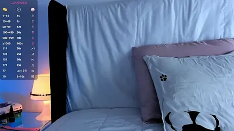 Ellamilano9 webcam model stream image