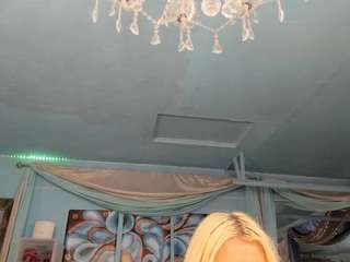 adrianna777 webcam model stream image